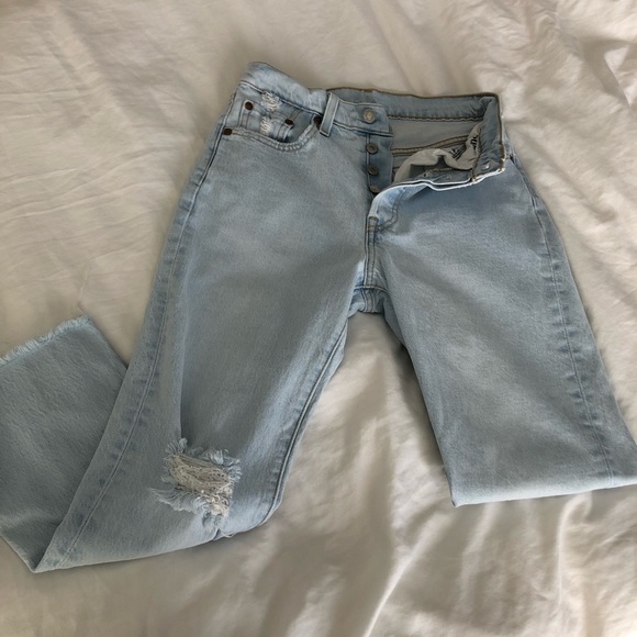 Levi’s 501 crop - Picture 3 of 6